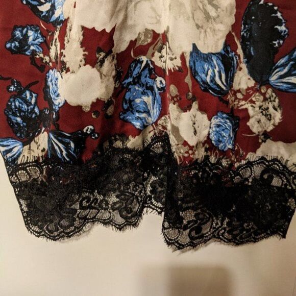 Tobi | Floral and lace slip dress - Picture 6 of 8